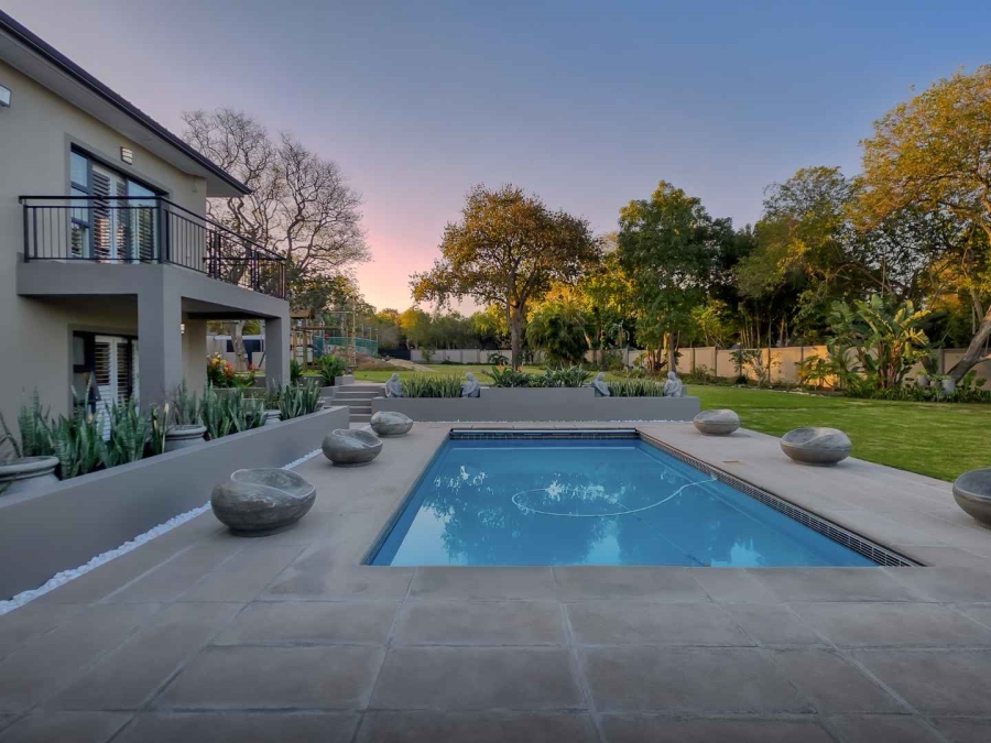 7 Bedroom Property for Sale in Durbanville Western Cape